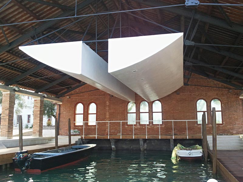 735_Attracco-imbarcazioni-Isola-Sacca-Sessola
